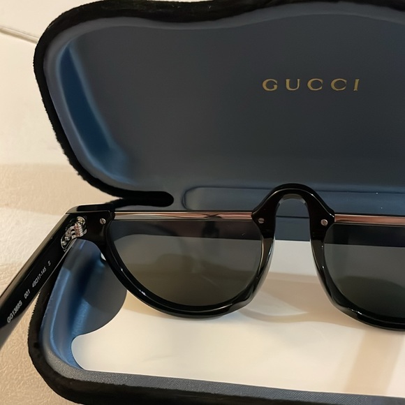 NEW GUCCI GG1368S 001 half SUNGLASSES with rhinestones and case - Picture 13 of 16